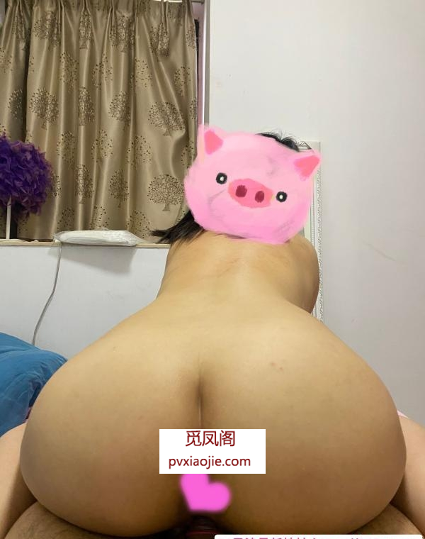 饥渴难耐的少妇