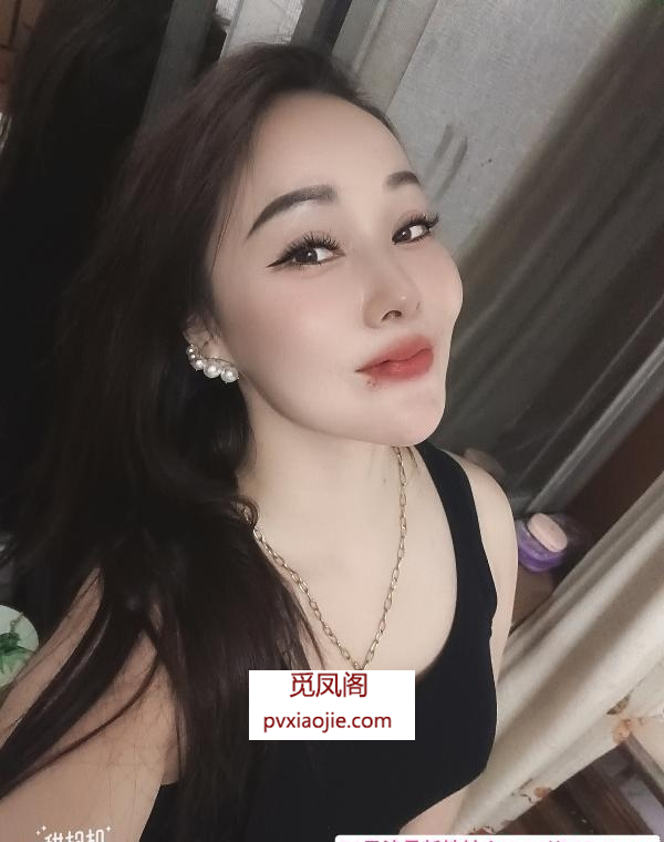 有毒龙能舌吻的美少妇