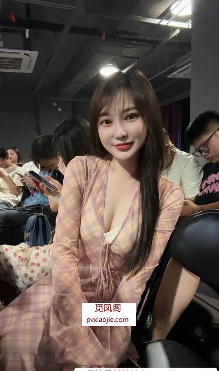 二刷情趣大胸奶糖妹妹