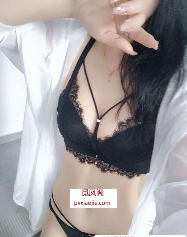 相城黑丝长腿少妇青青