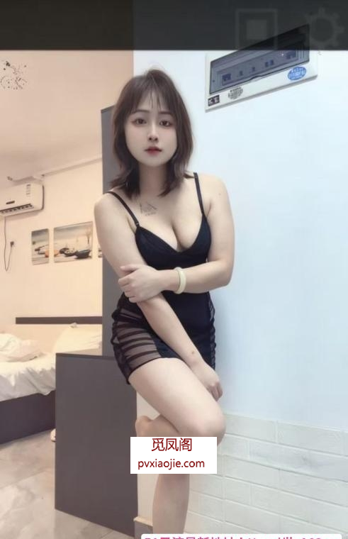 上城高挑大胸妹