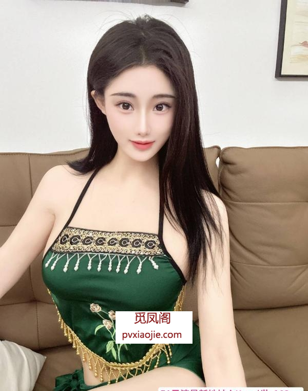 过年不打烊甜美女友